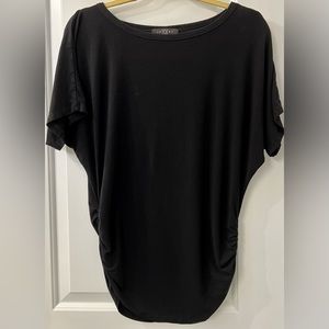 Made by Johnny short-sleeved dolman top in black; Size Large